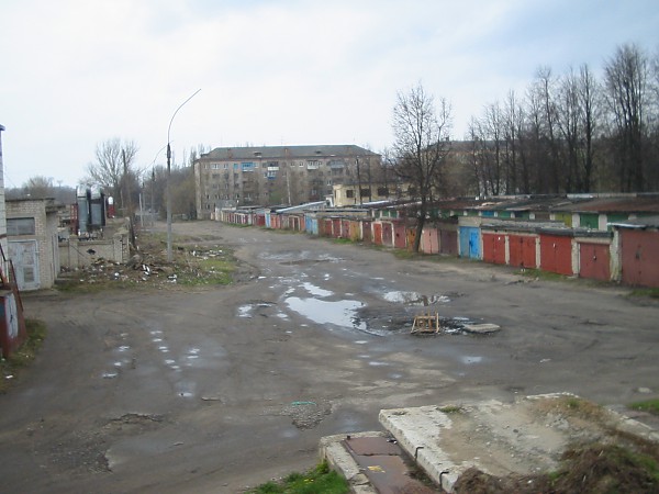 Гаражи в конце улицы Советской