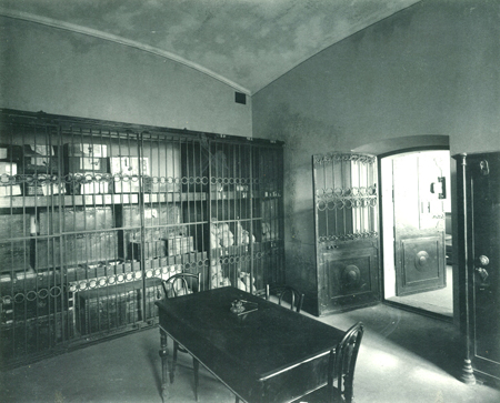 Хранилище Костромского отделения Государственного банка. 1904г.